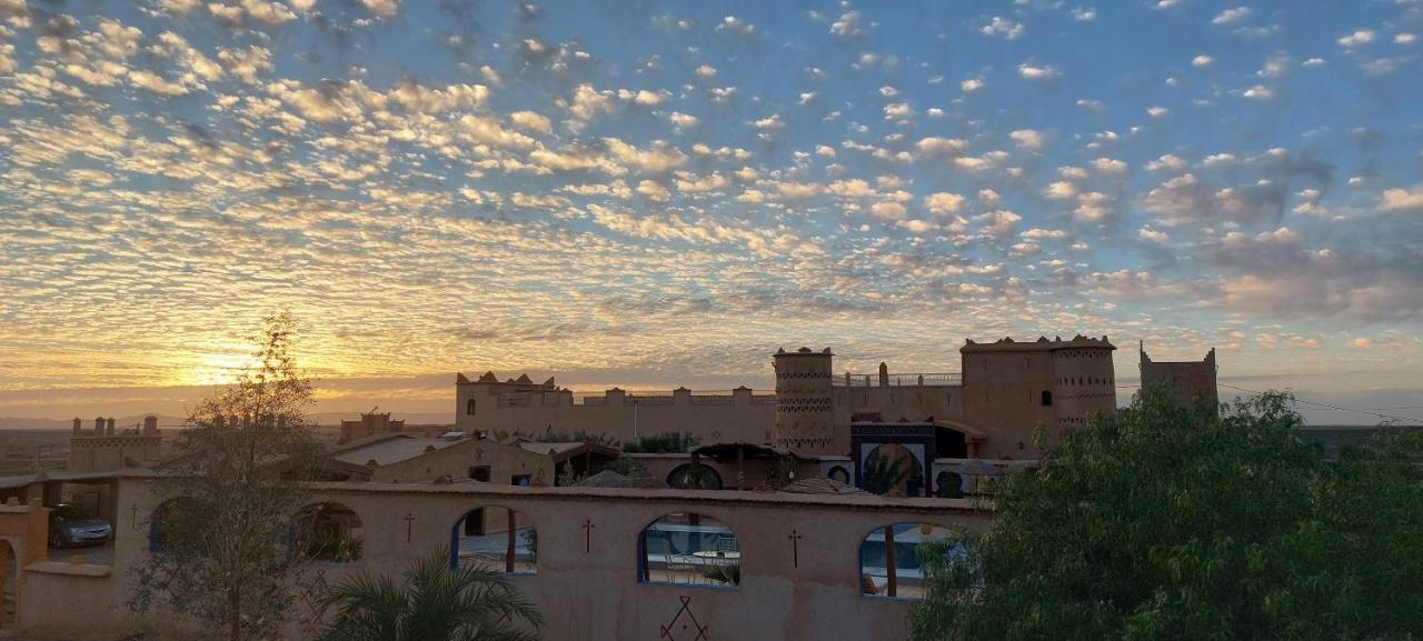 Hotel Dar Tafouyte Merzouga Exterior foto